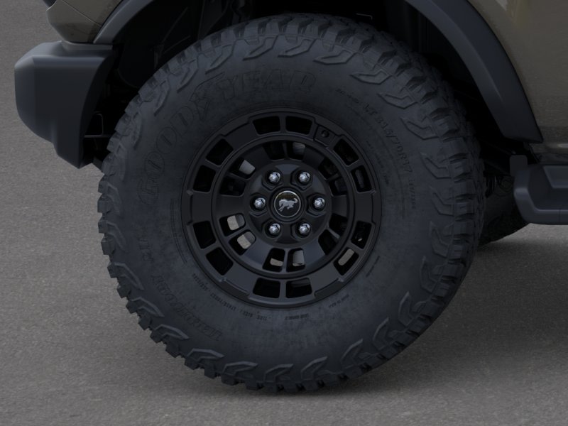 Thumbnail: 2026 Ford Bronco - 5