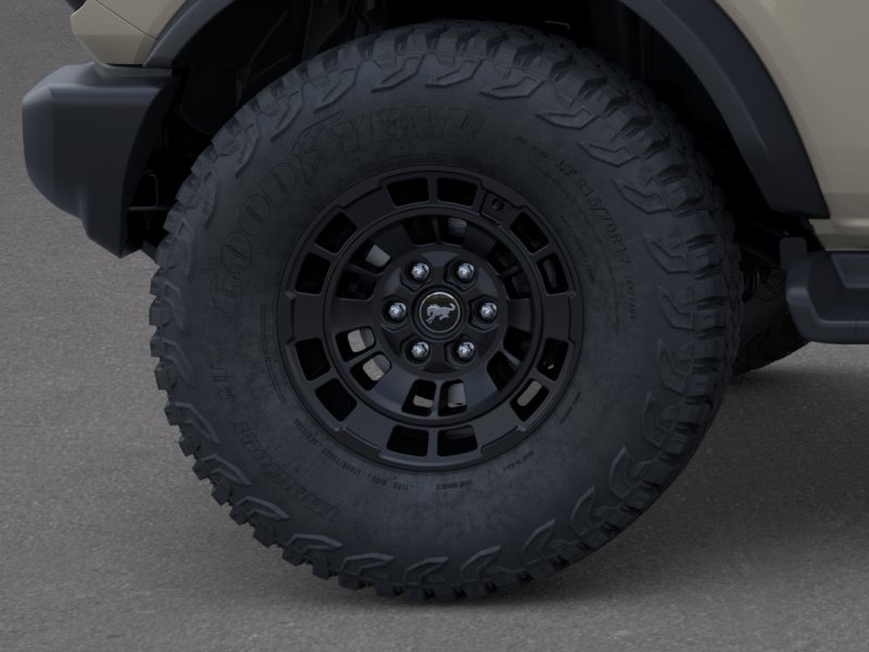 Thumbnail: 2026 Ford Bronco - 5