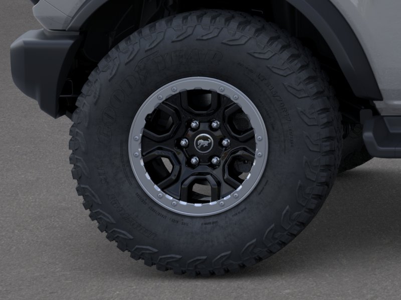 Thumbnail: 2026 Ford Bronco - 6