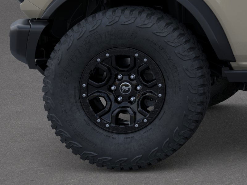 Thumbnail: 2025 Ford Bronco - 7