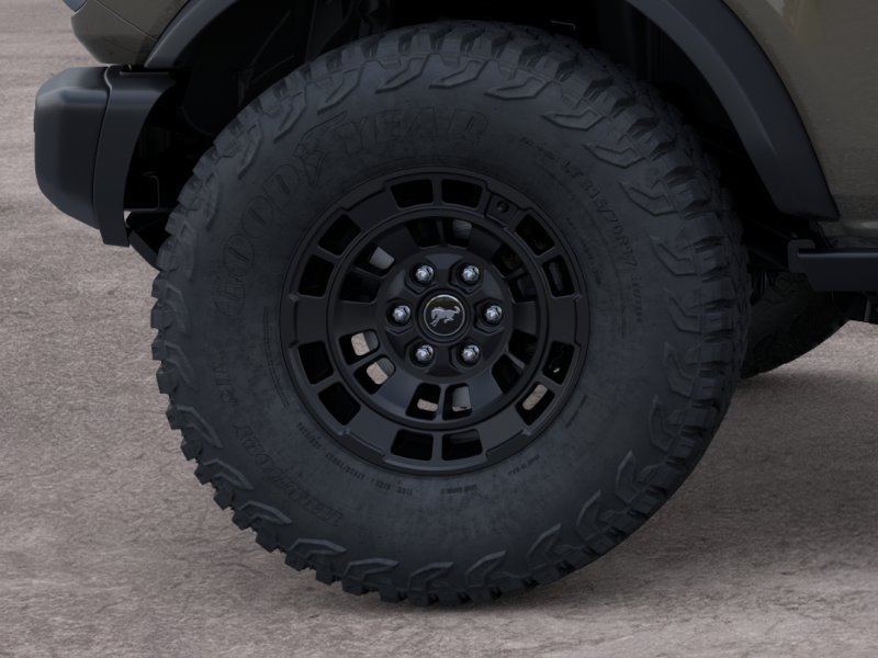 Thumbnail: 2026 Ford Bronco - 5