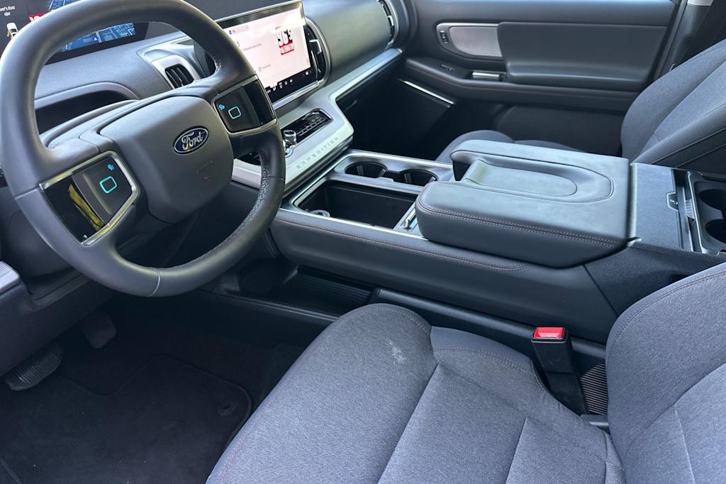 Thumbnail: 2025 Ford Expedition MAX - 9