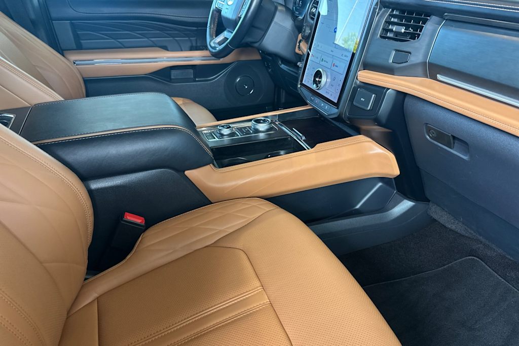 Thumbnail: 2023 Ford Expedition MAX - 11
