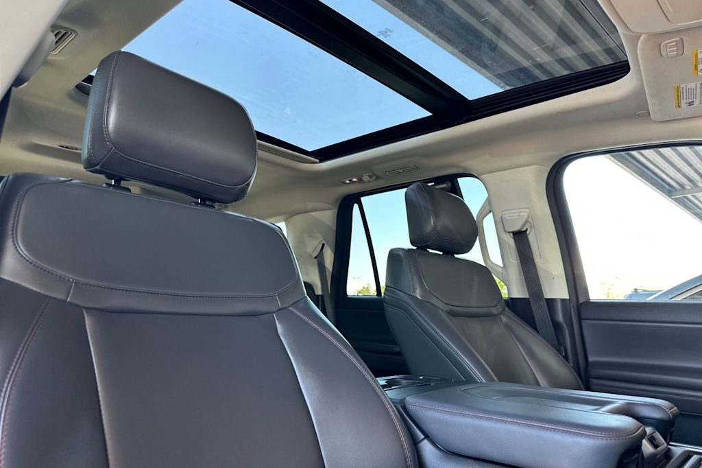 Thumbnail: 2025 Ford Expedition - 21