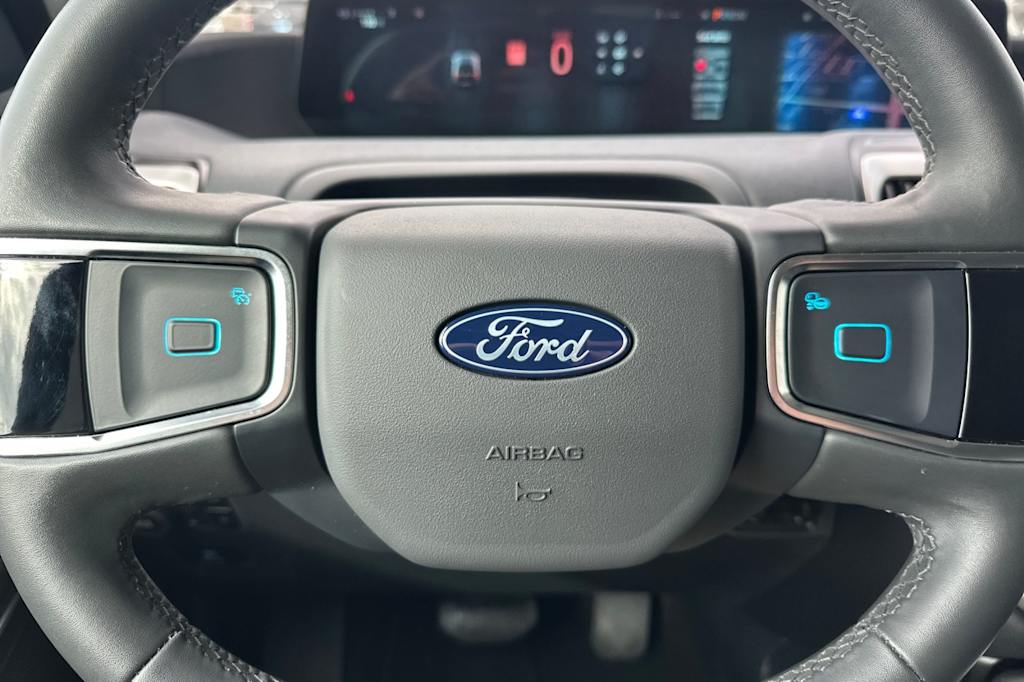 Thumbnail: 2025 Ford Expedition - 27
