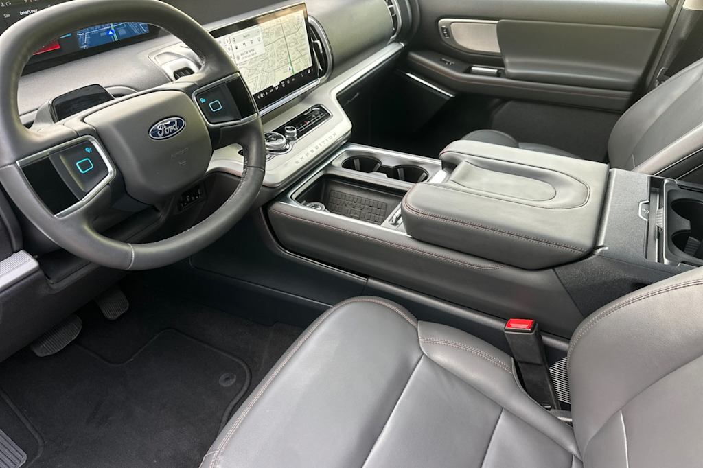 Thumbnail: 2025 Ford Expedition - 8