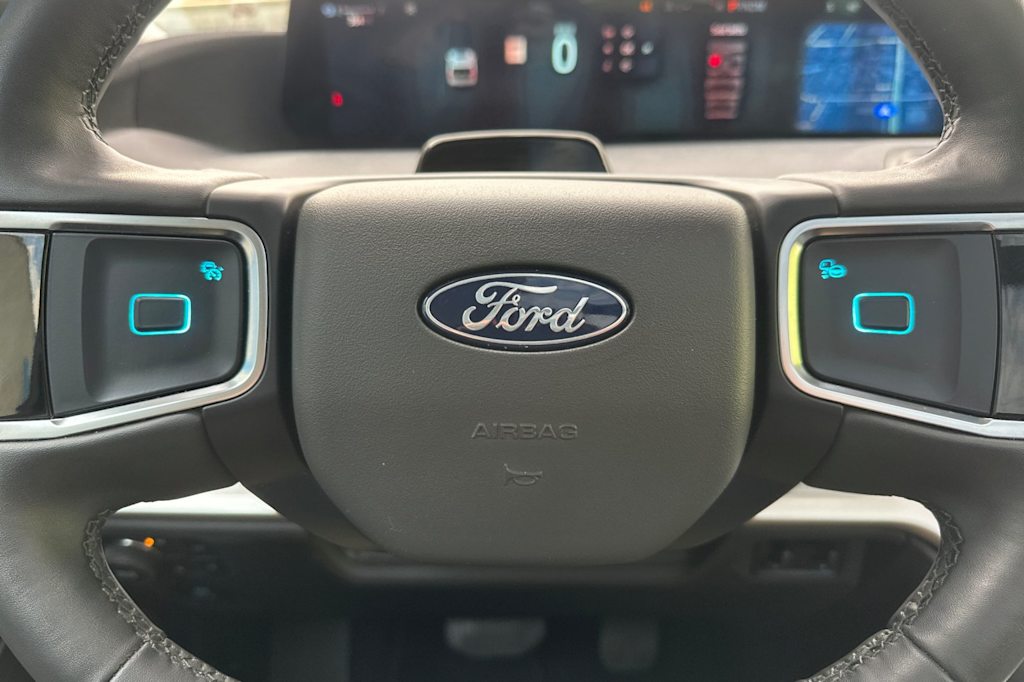 Thumbnail: 2025 Ford Expedition - 27