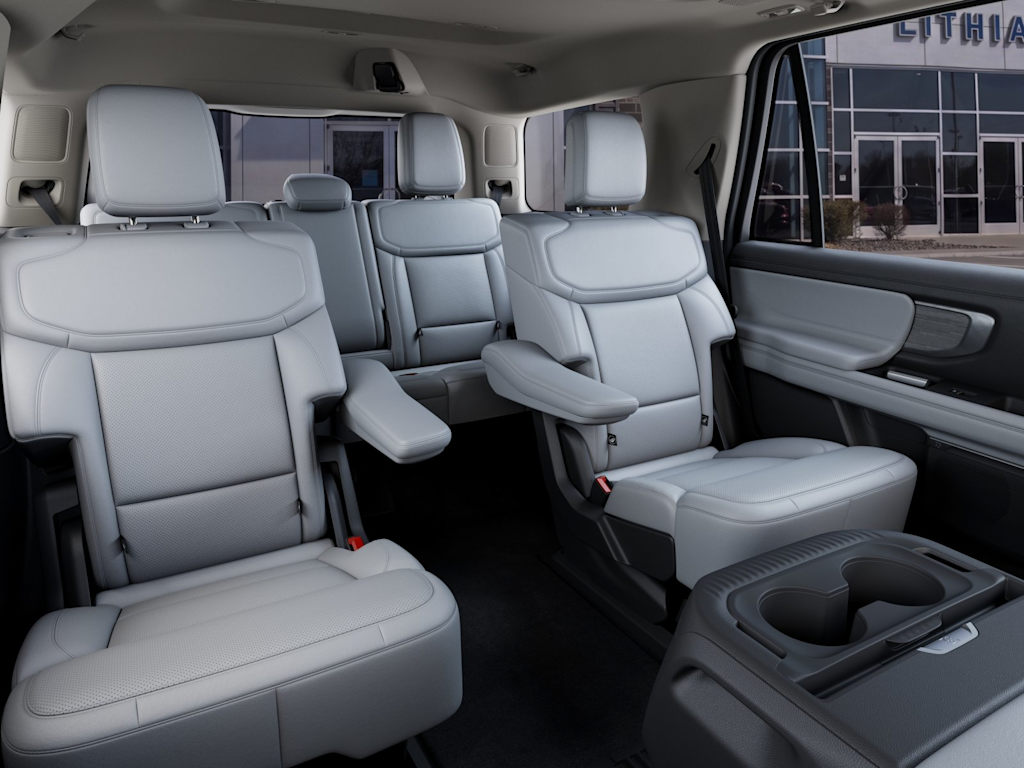 Thumbnail: 2027 Ford Expedition - 9