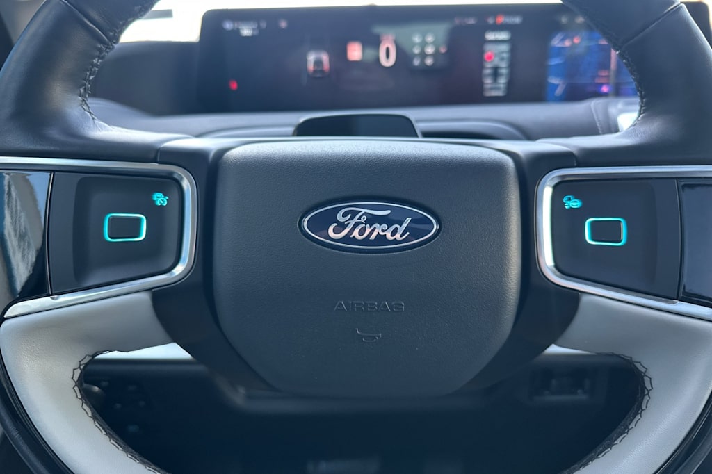 Thumbnail: 2025 Ford Expedition - 27