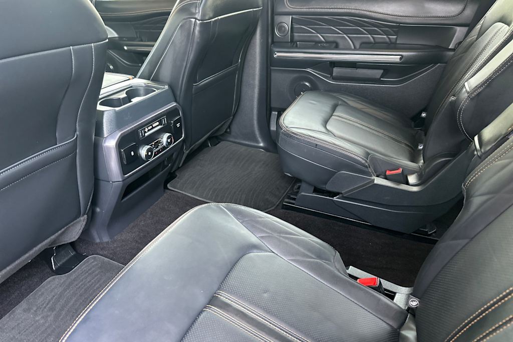 Thumbnail: 2023 Ford Expedition - 9