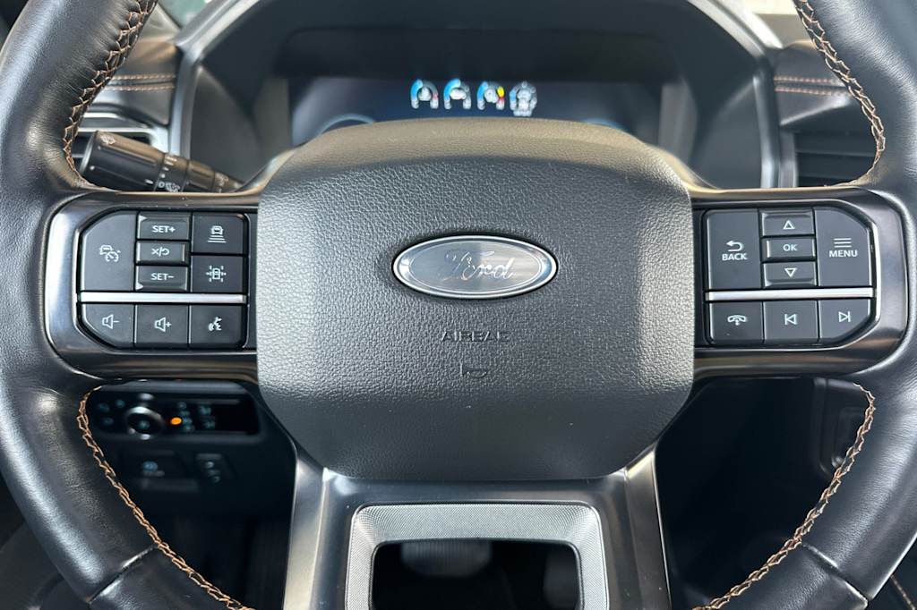 Thumbnail: 2023 Ford Expedition - 28