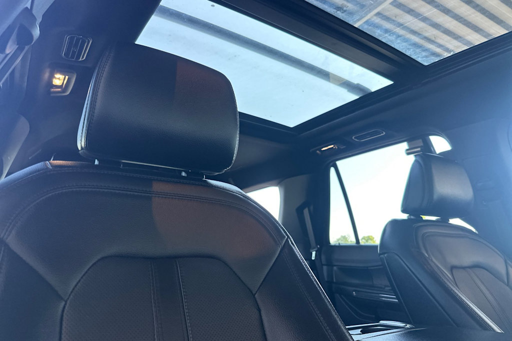 Thumbnail: 2021 Ford Expedition - 23