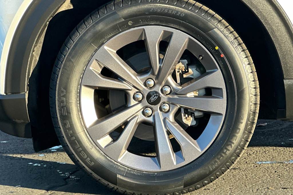 Thumbnail: 2023 Ford Explorer - 7