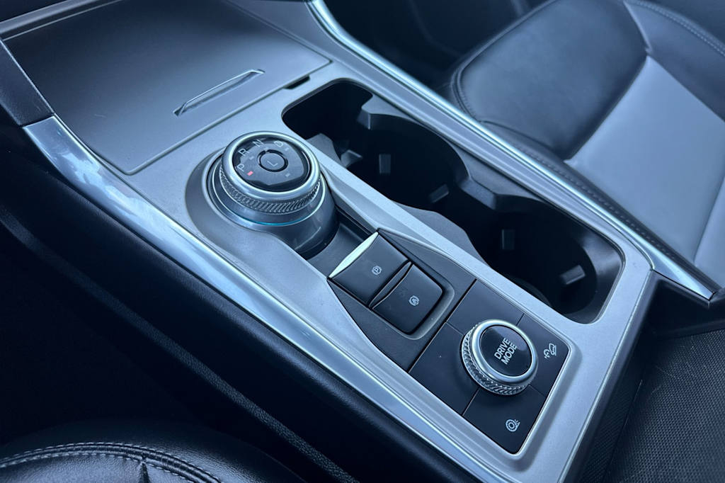 Thumbnail: 2023 Ford Explorer - 13