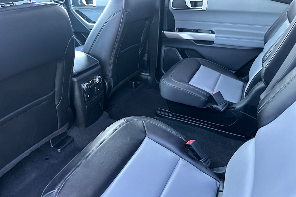 Thumbnail: 2023 Ford Explorer - 10