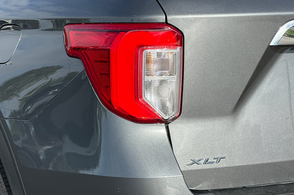 Thumbnail: 2023 Ford Explorer - 28