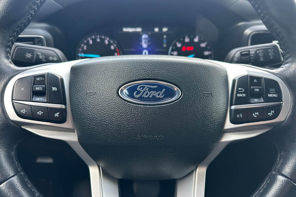 Thumbnail: 2023 Ford Explorer - 26