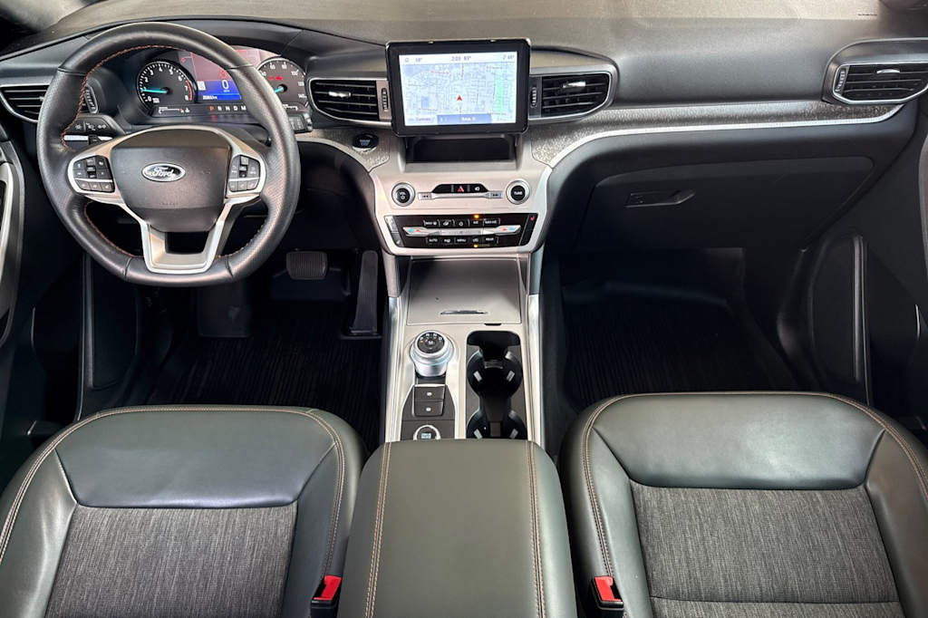 Thumbnail: 2022 Ford Explorer - 2