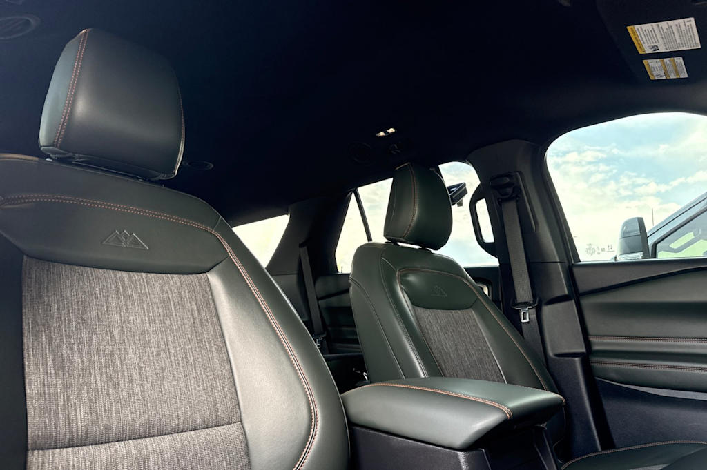 Thumbnail: 2022 Ford Explorer - 10