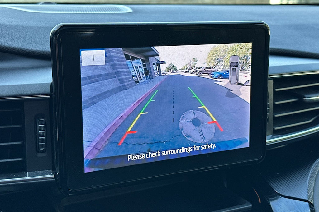 Thumbnail: 2024 Ford Explorer - 25