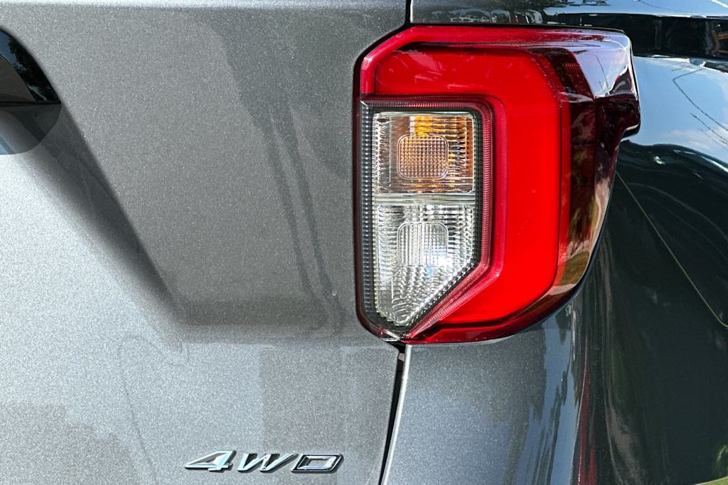 Thumbnail: 2024 Ford Explorer - 30