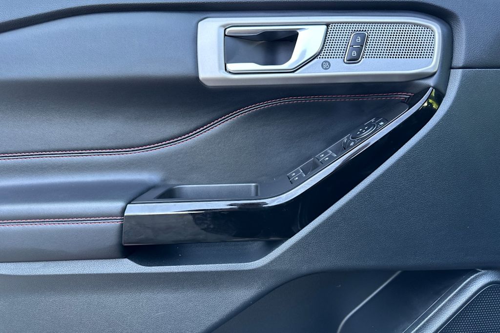 Thumbnail: 2024 Ford Explorer - 20