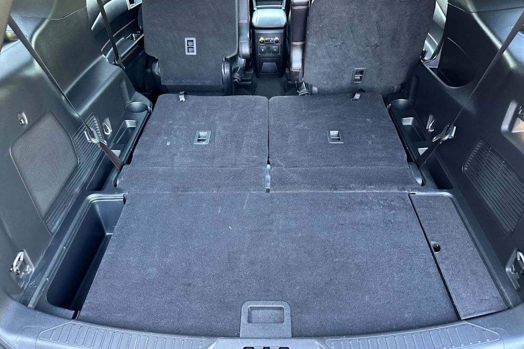 Thumbnail: 2024 Ford Explorer - 15