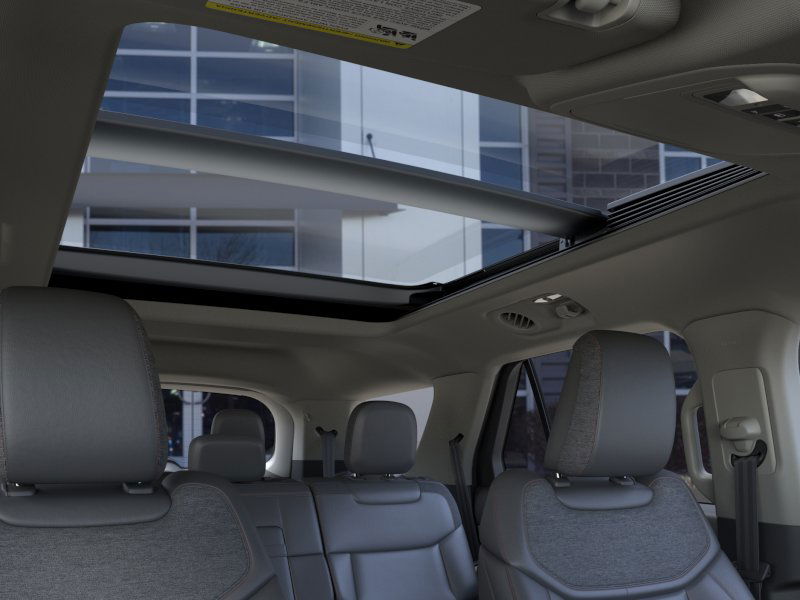 Thumbnail: 2025 Ford Explorer - 22