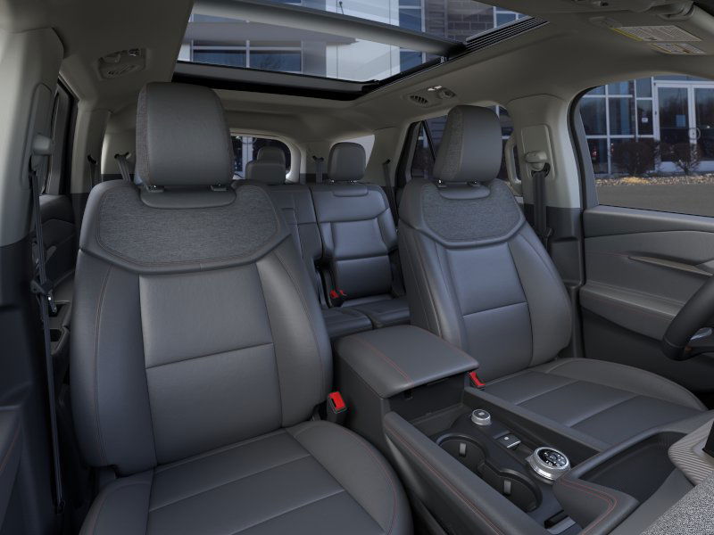 Thumbnail: 2025 Ford Explorer - 8