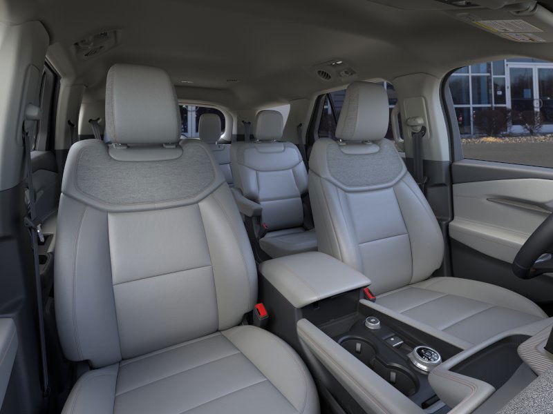 Thumbnail: 2025 Ford Explorer - 8