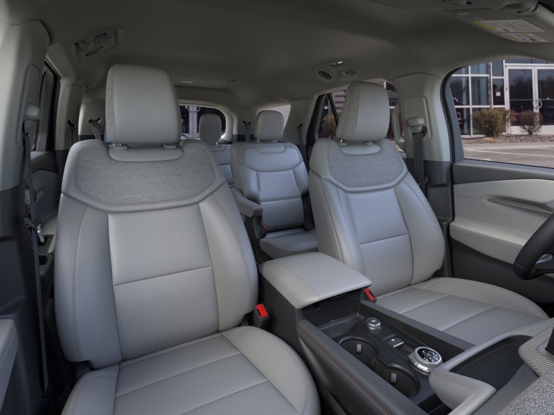 Thumbnail: 2026 Ford Explorer - 8