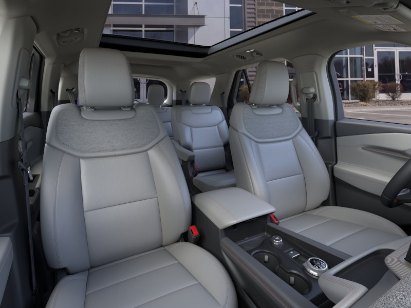 Thumbnail: 2026 Ford Explorer - 8