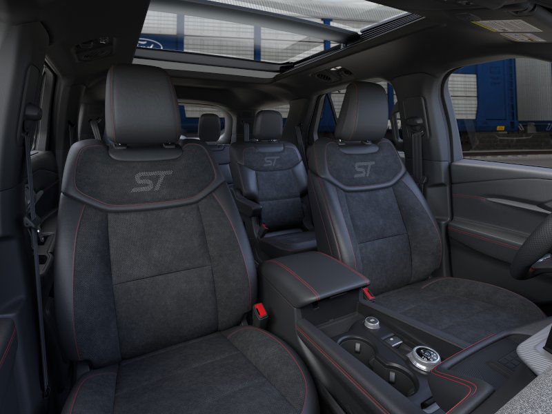 2025 Ford Explorer ST 8