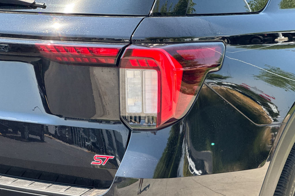 Thumbnail: 2025 Ford Explorer - 29