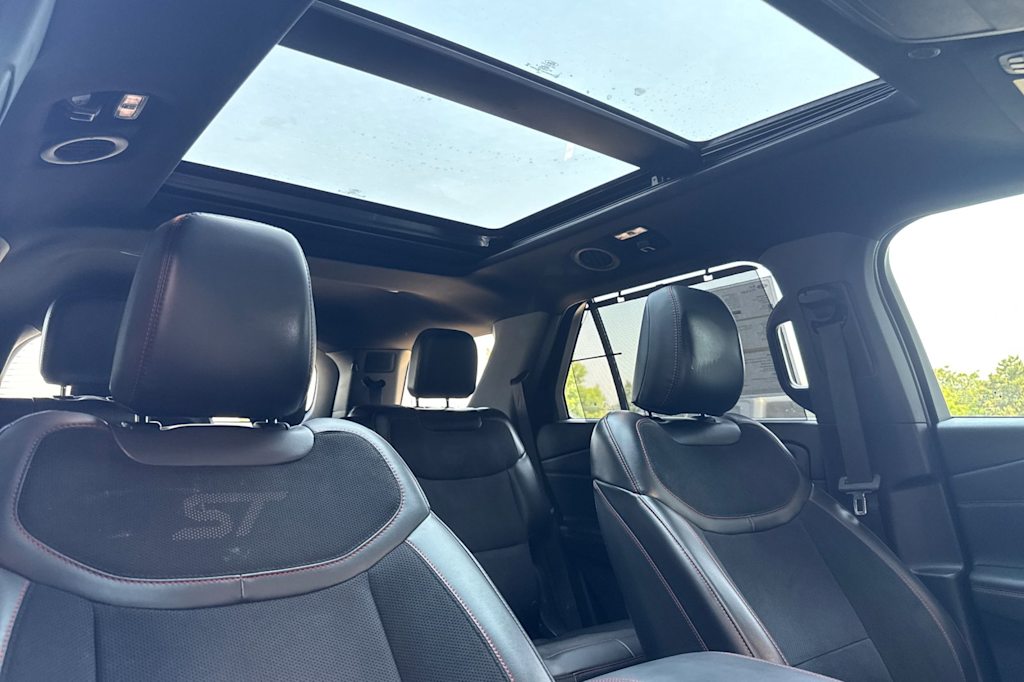 Thumbnail: 2025 Ford Explorer - 24