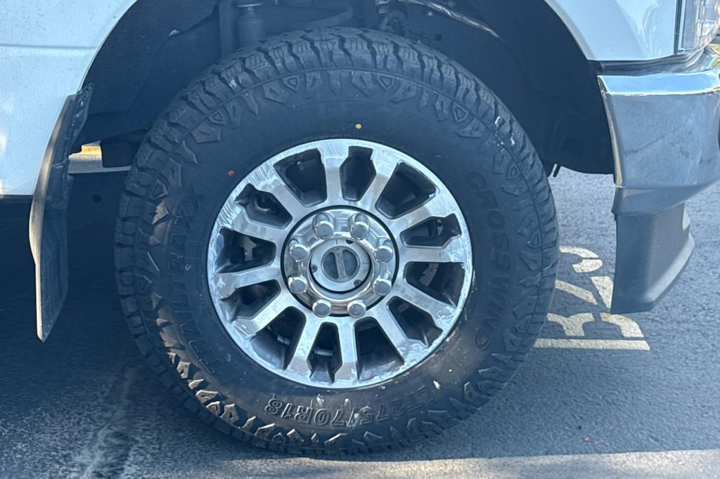 Thumbnail: 2021 Ford F-250 - 5