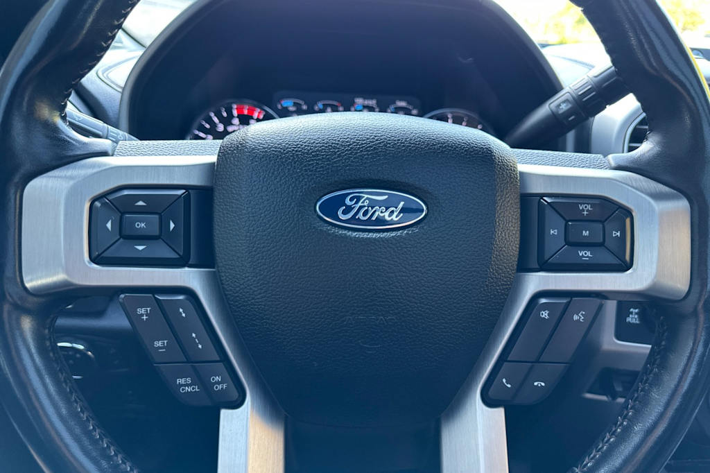 Thumbnail: 2019 Ford F-350 - 26