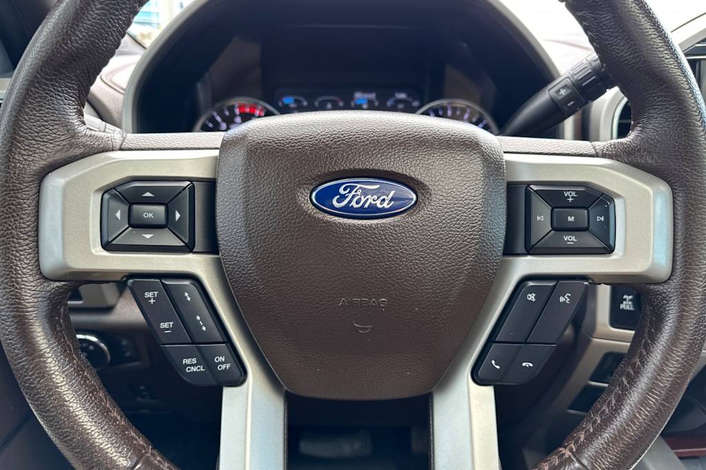 Thumbnail: 2022 Ford F-350 - 26