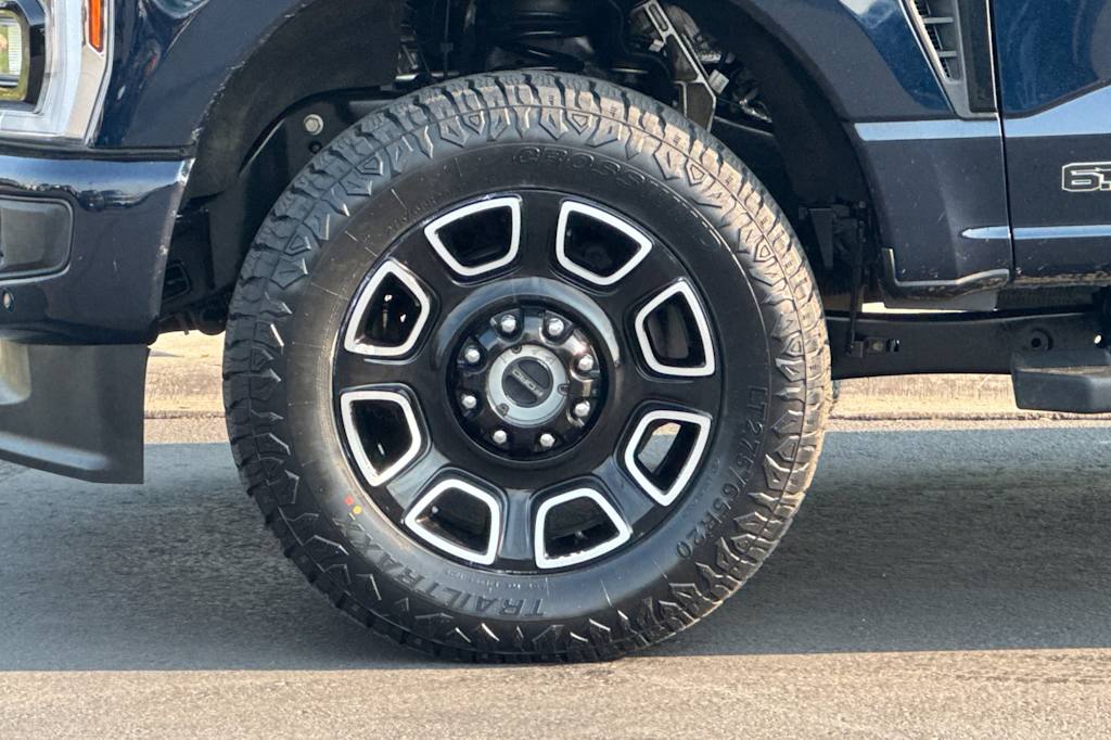 Thumbnail: 2025 Ford F-350 - 7