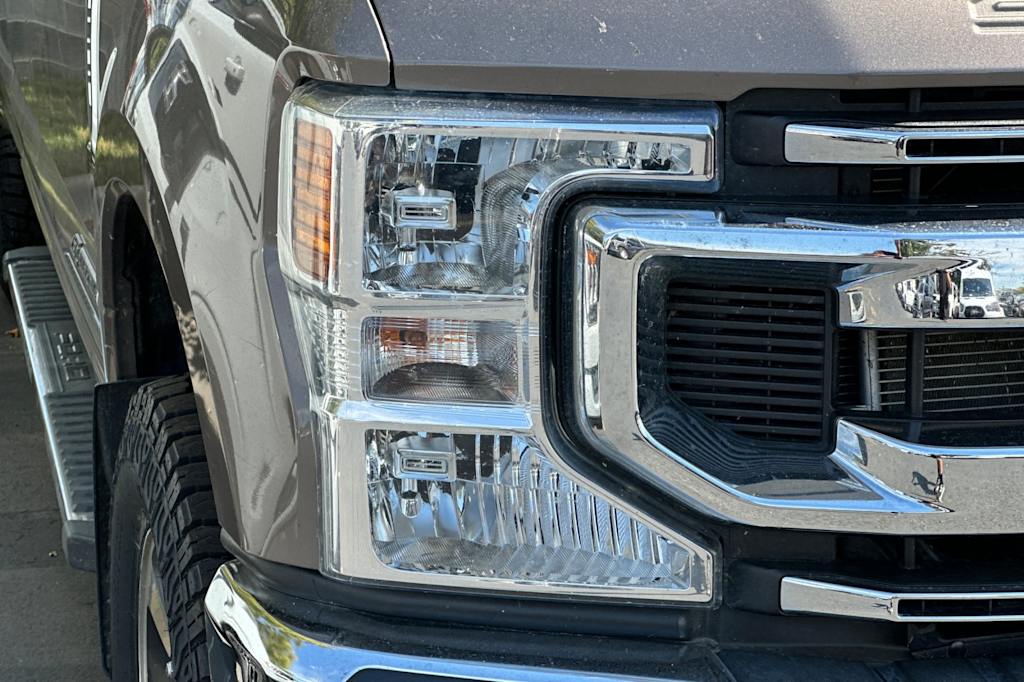Thumbnail: 2022 Ford F-350 - 10