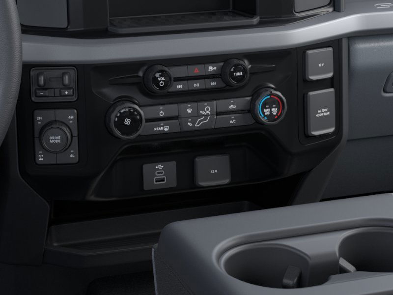 2025 Ford F-350 XLT 18