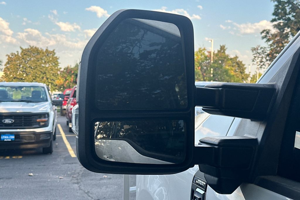Thumbnail: 2023 Ford F-350 - 8