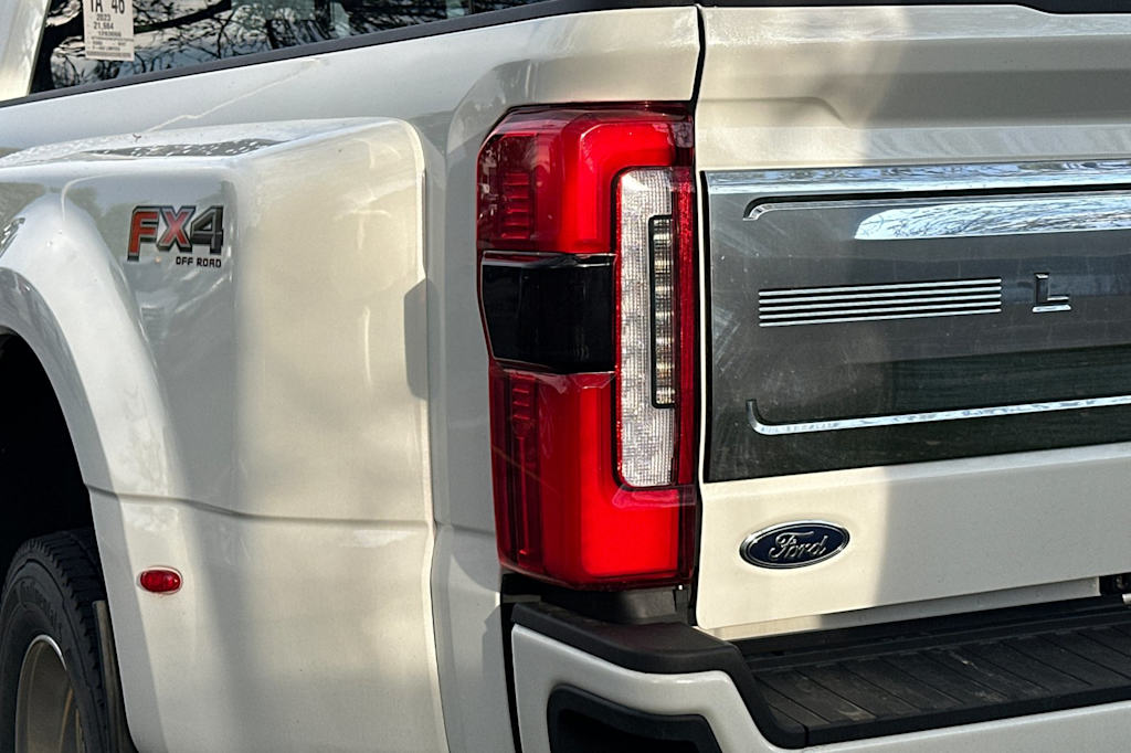 Thumbnail: 2023 Ford F-450 - 11