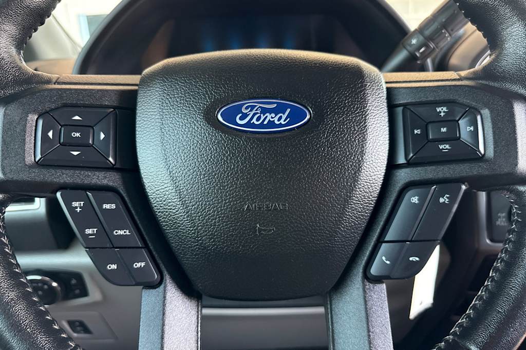 Thumbnail: 2017 Ford F-150 - 25