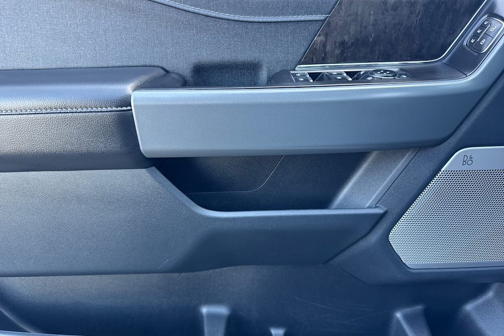 2023 Ford F-150 Lariat 19