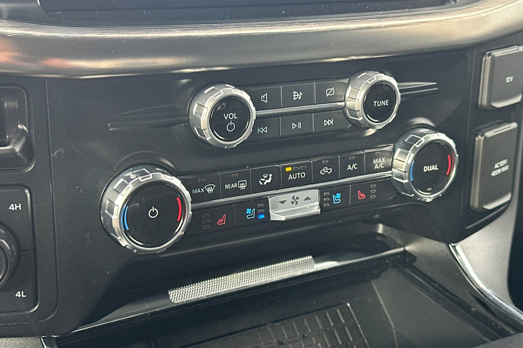 2023 Ford F-150 Lariat 24