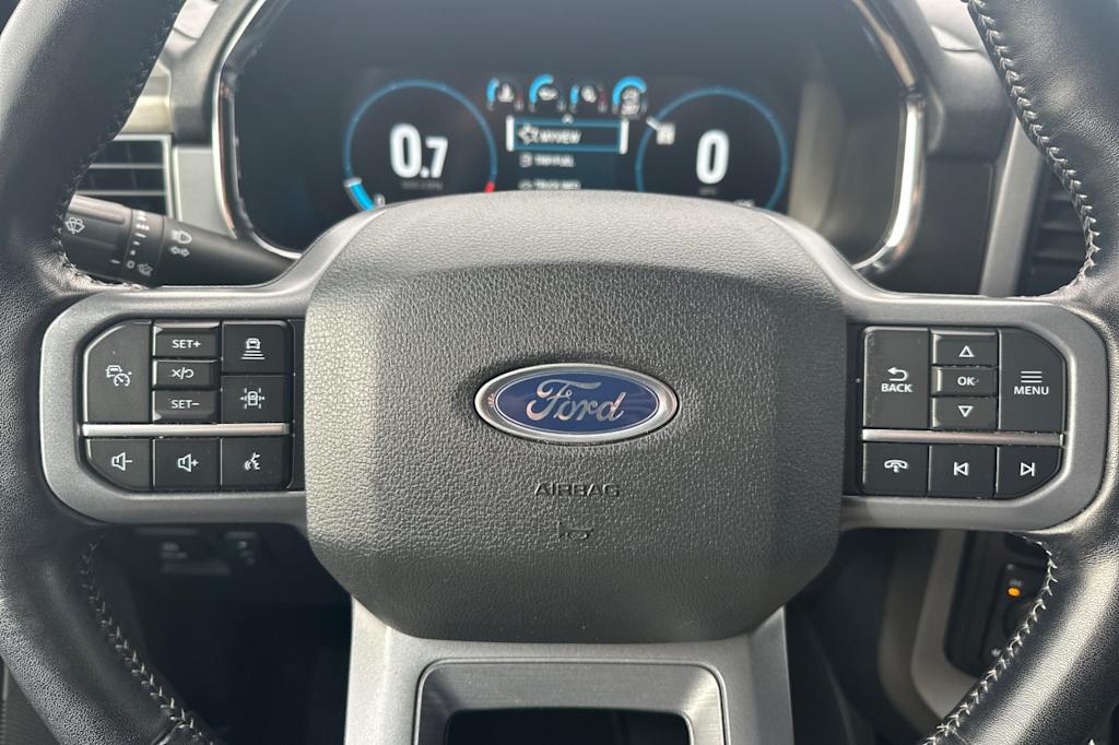 2023 Ford F-150 Lariat 26
