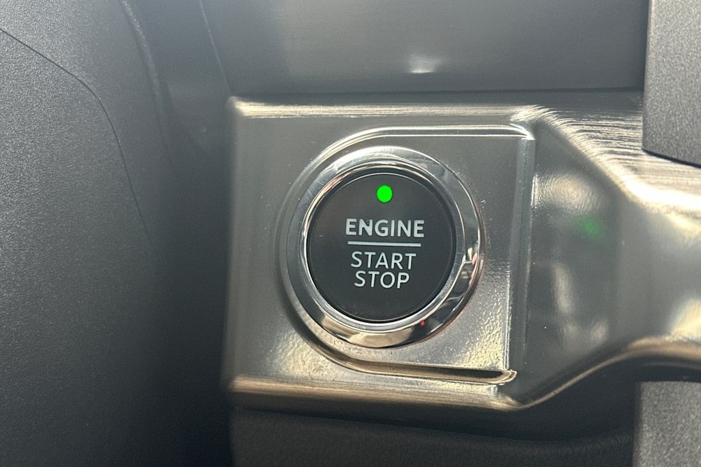 2023 Ford F-150 Lariat 25