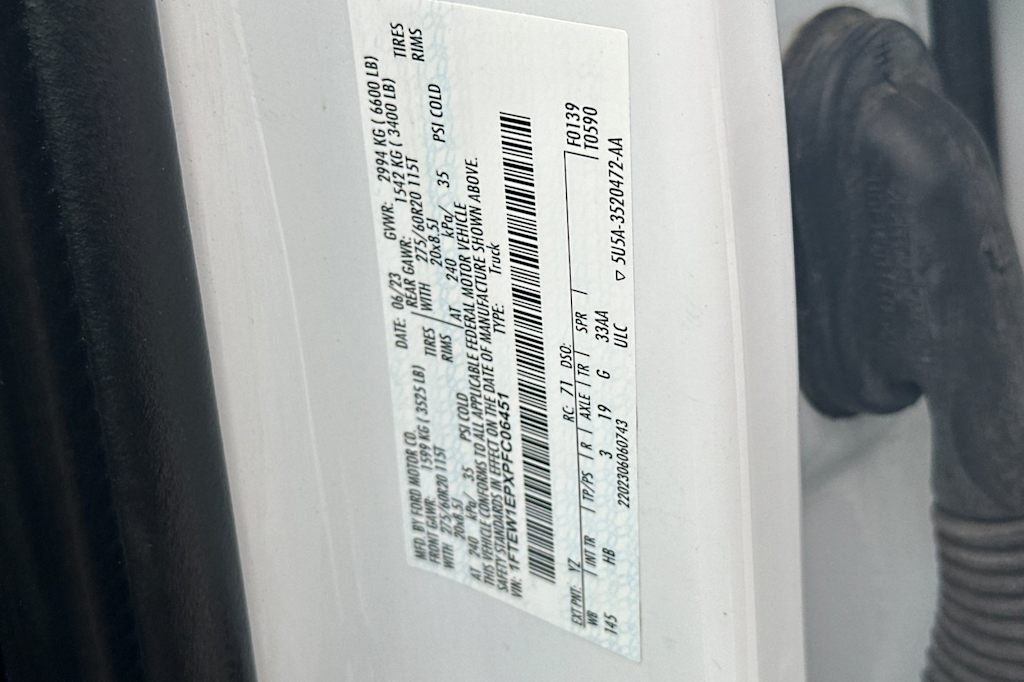 2023 Ford F-150 Lariat 29