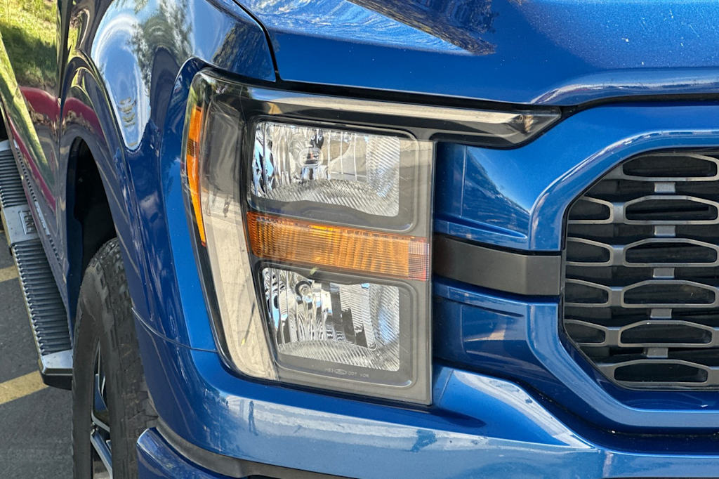Thumbnail: 2023 Ford F-150 - 9